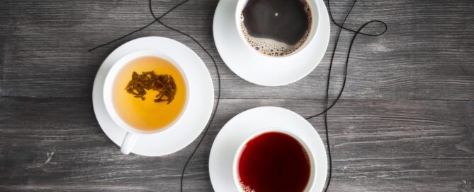 Tomar una taza de café o té ayudan a enfocarte