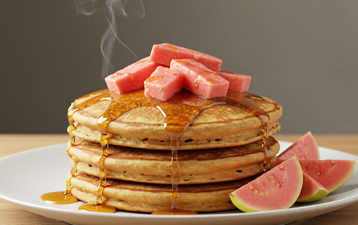 Pancakes de guayaba suaves, esponjosos con una mermelada mezcla aromatizada con canela y clavo Montero, y la masa lleva el toque especial del extracto de vainilla Montero. El resultado: un desayuno diferente, tropical y lleno de sabor. Perfectos para variar el brunch del weekend o sorprender en casa.